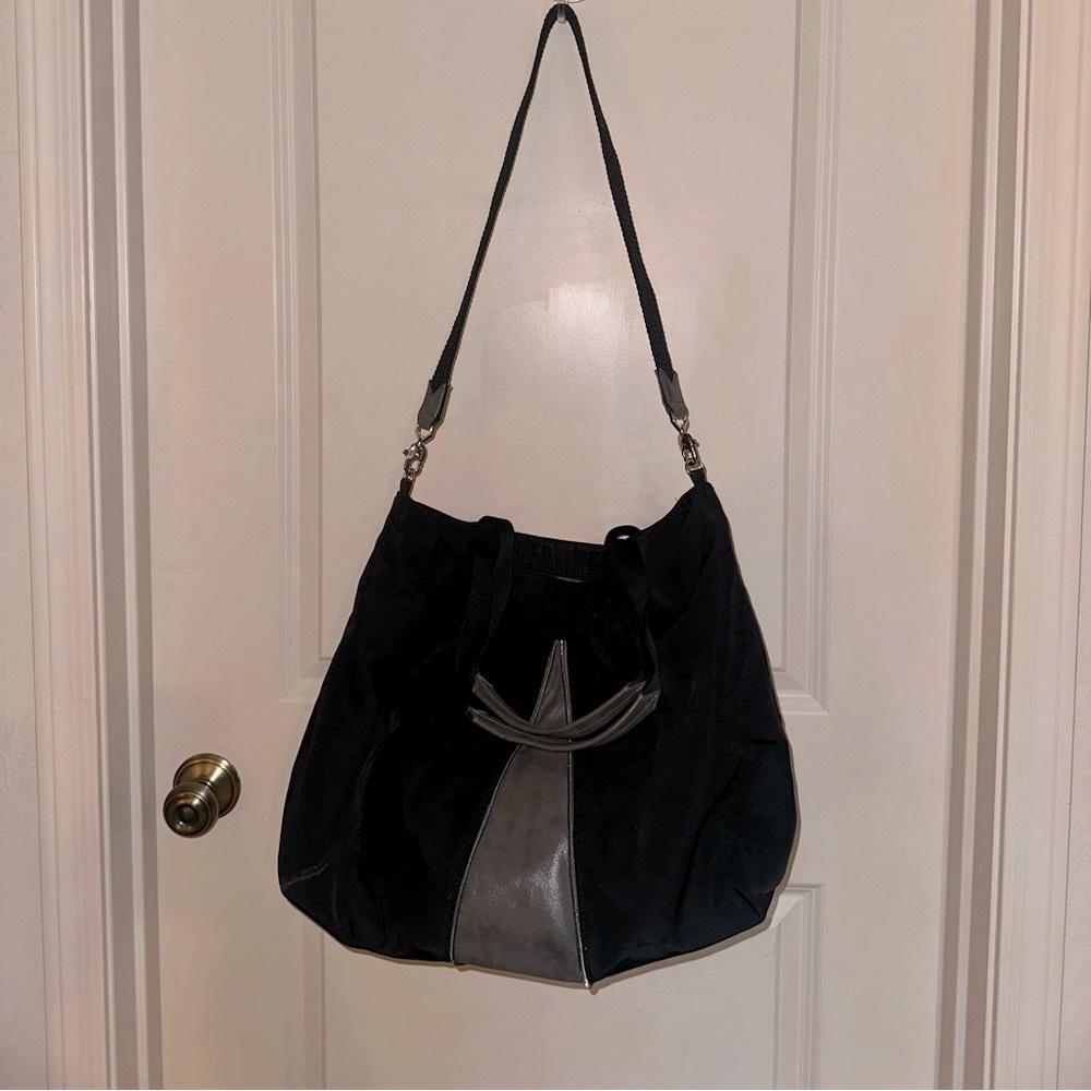 Stella & Dot Versatile Black Cross Body Hobo Bag